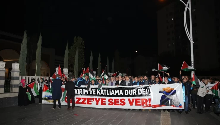 Diyarbakır’da “Gazzeli Eğitimcilere Takviye Yürüyüşü” düzenlendi