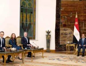 ABD Dışişleri Bakanı Blinken, Mısır’da Cumhurbaşkanı es-Sisi ile görüştü