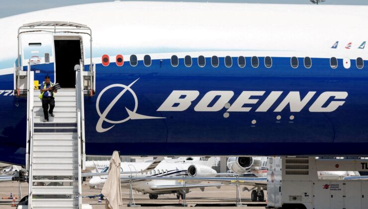 Boeing 737 MAX Serisinde Yeni Bir Sorun: Alaska Airlines Uçuşu Acil İniş Yaptı.