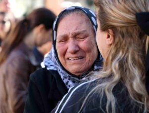 Adana’da yıkılan apartmanın müteahhidi tutuklandı, öbür bir binası da yıkım kararı aldı