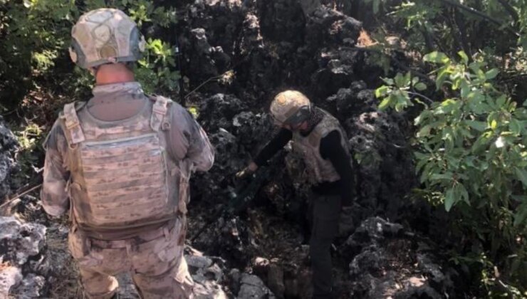 Adıyaman Jandarma Grupları Çeşitli Hatalardan Aranan Şahısları Yakaladı