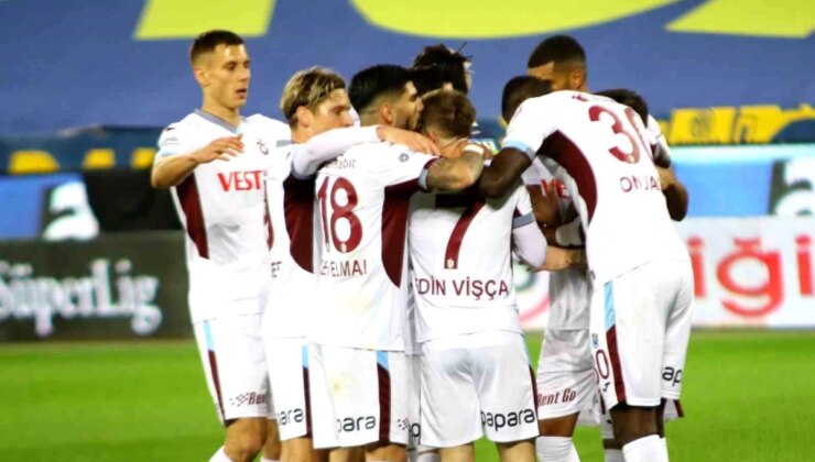 Ankaragücü-Trabzonspor Maçının Birinci Yarısı Trabzonspor’un 1-0 Üstünlüğüyle Tamamlandı