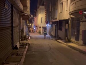 Beyoğlu’nda otelde silahlı hücum: Seken kurşun yoldan geçen adamı yaraladı