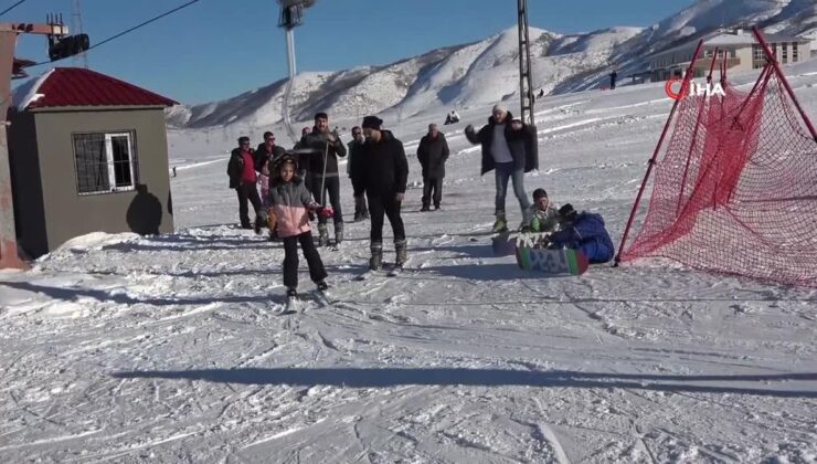 Bitlis’te kayak dönemi açıldı