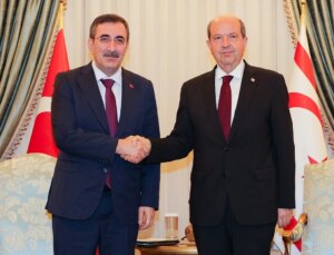 Cumhurbaşkanı Yardımcısı Cevdet Yılmaz, KKTC Cumhurbaşkanı Ersin Tatar ile görüştü