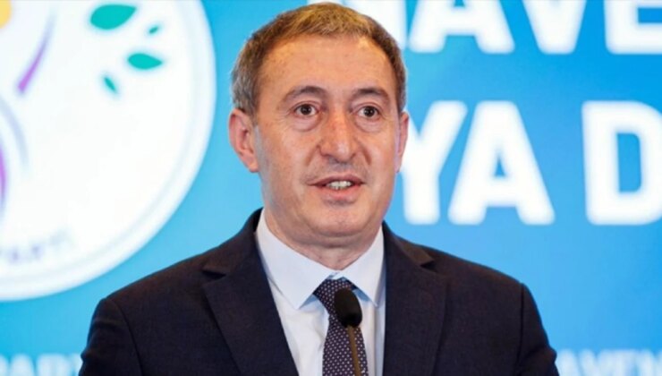 DEM Parti Eş Genel Lideri Tuncer Bakırhan, CHP’li Antalya Büyükşehir Belediyesi’ne reaksiyon gösterdi