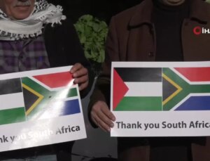 Filistinlilerden Milletlerarası Adalet Divanı’nda İsrail’e soykırım davası açan Güney Afrika’ya takviye