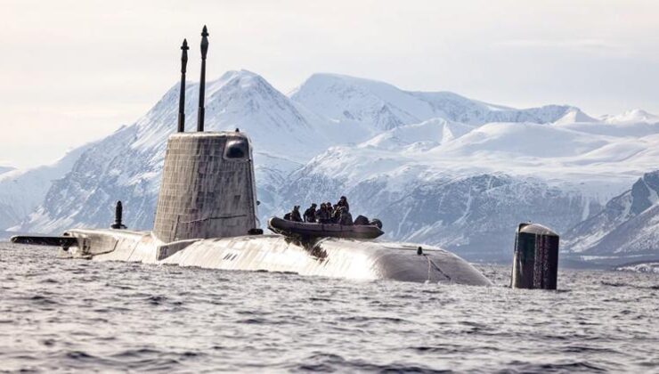 İngiliz Donanması, Yüksek Rütbeli Denizaltılar Direktörü Pozisyonu İçin Linkedin’de İlan Verdi!