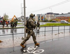 İsveç’te “Savaşa hazır olun” ikazları panik yarattı!