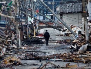 Japonya’daki 7,6’lık sarsıntıda can kaybı 128’e yükseldi