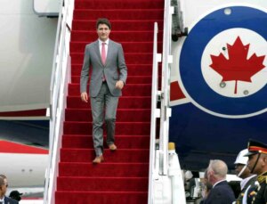 Kanada Başbakanı Trudeau’nun Jamaika seyahatinde uçağı arızalandı