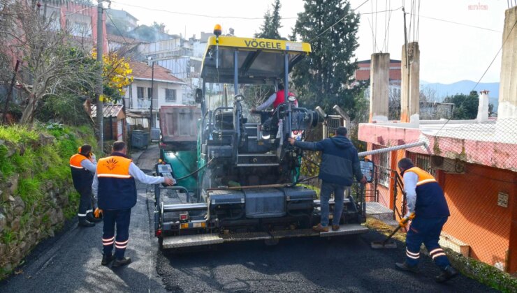 Karabağlar Belediyesi, 20 Bin Ton Asfalt Serimi Gerçekleştirdi