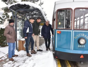 Kırşehir Belediyesi, Boztram Tramvay Projesi hakkında bilgi almak için Bozüyük Belediyesi’ni ziyaret etti