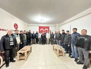 MHP Demre İlçe Lideri ve İdare Heyeti Üyeleri İstifa Etti