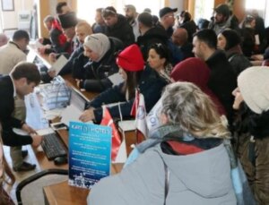 Sarıkamış Kayak Merkezi’nde Yoğunluk Yaşanıyor