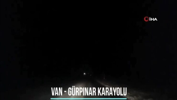 Van polisi yol durumu çektiği görüntü ile şoförleri bilgilendirdi