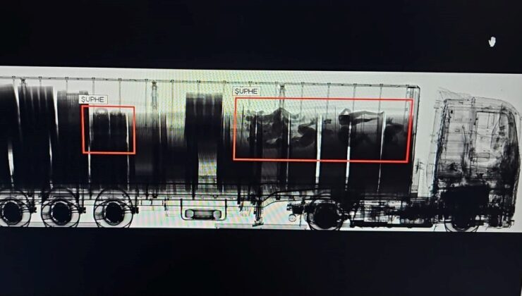 X-ray taramasında ortaya çıktı: TIR’daki yükün ortasında 8 göçmen