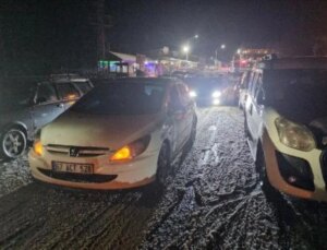 Zonguldak’ta Kar Yağışı Ulaşımı Olumsuz Etkiledi