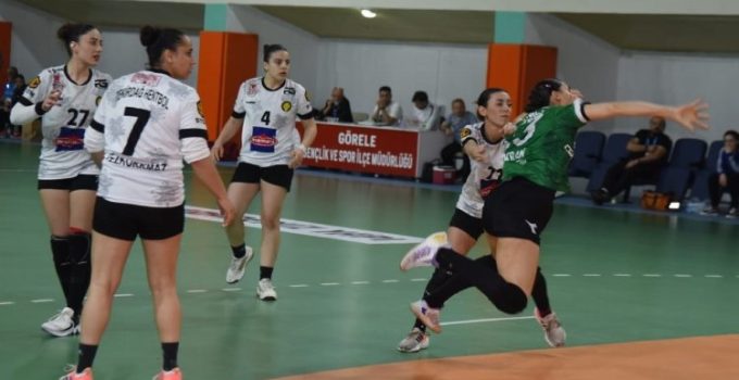 Kadınlar Süper Ligi’nde Heyecan Dorukta: Play-Off Zamanı!