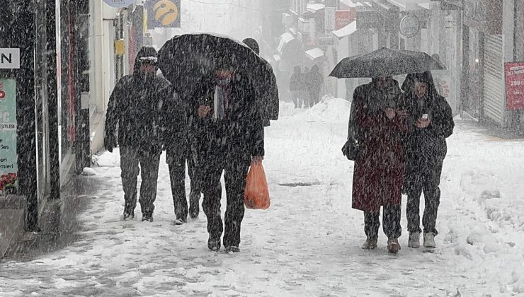 Dört Kentte Kar Alarmı: Akşam Çökmeden Kar Fırtınası!