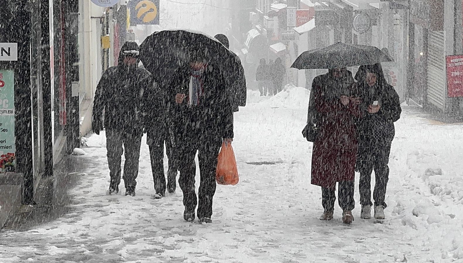 dort kent icin kar saganagi uyarisi yarin aksama kadar tesirli olacak
