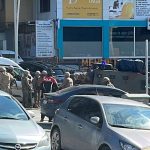 gebzede rehine krizi bir kisi vuruldu polis kimseyi yaklastirmiyor zNk9IMq7