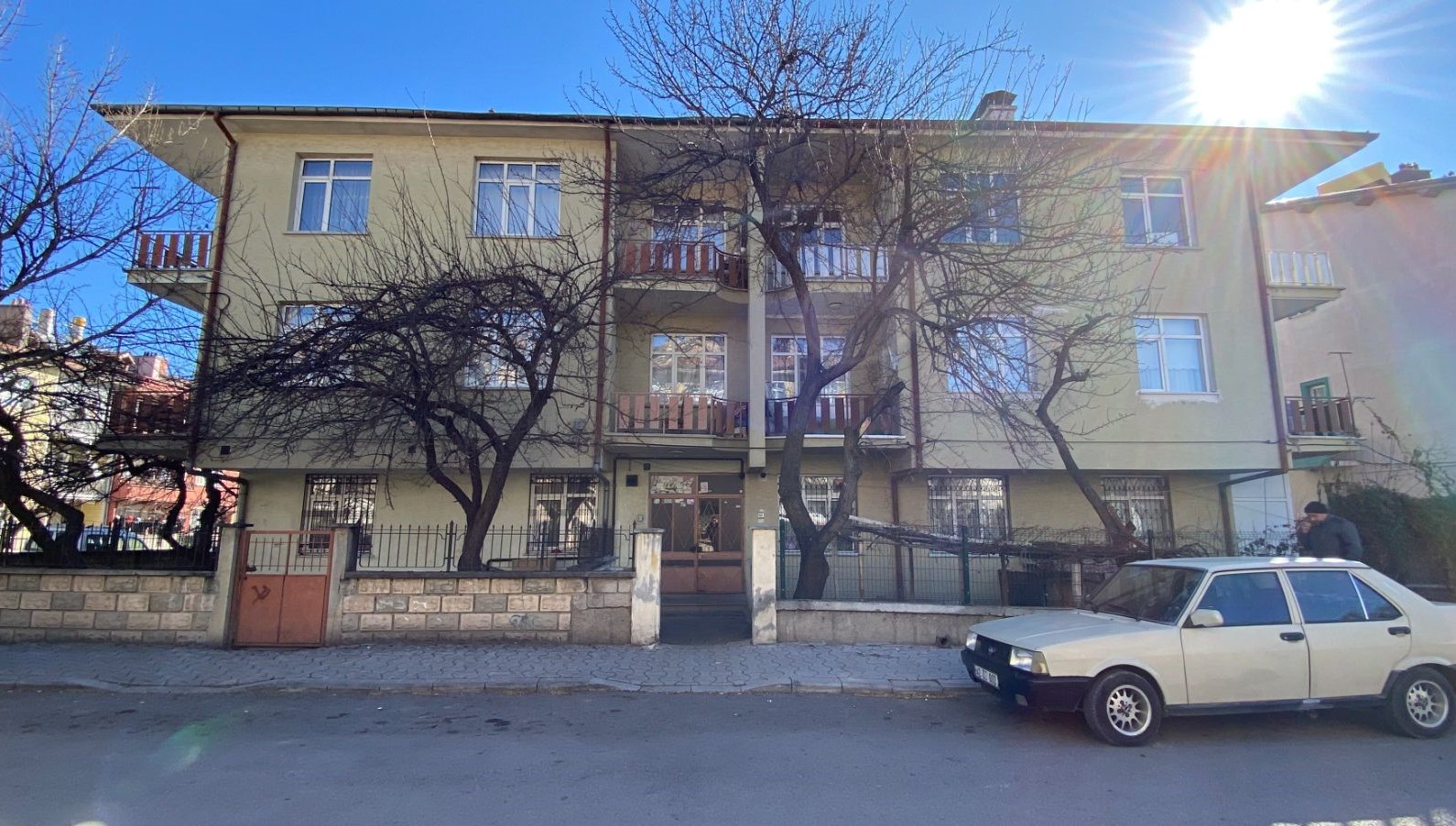 konyada bir bayan kocasini bicaklayarak oldurdu 8TlI2Bq2