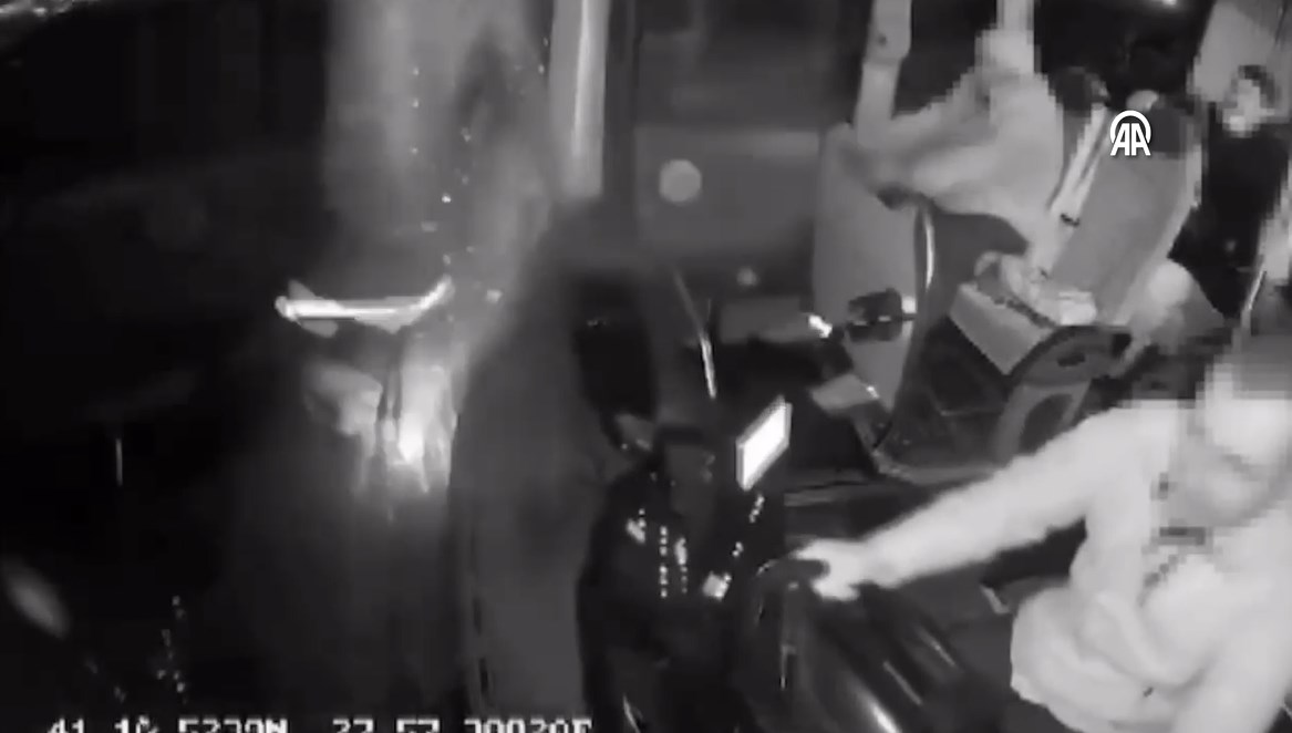 tekirdagda otobusle carpisan motosikletin soforu oldu FS6RtUTJ