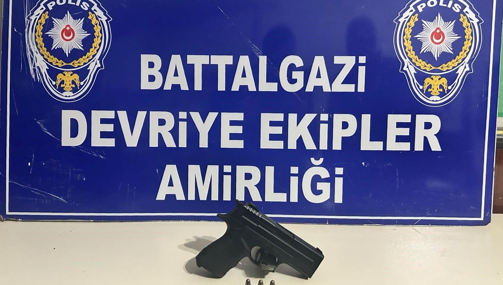 10 yil mahpus cezasi bulunan firari yakalandi CDdqrBy8