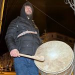 20 yillik davulcu ek gelir olarak yapsinlar 40 50 bin lira kazanirlar bxB1qppV