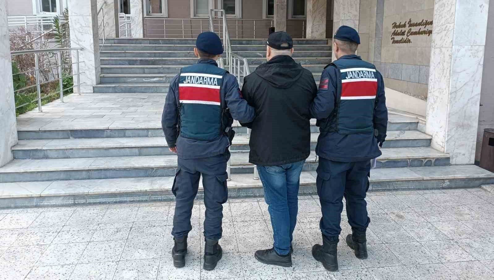 8 yildir aranan firari hukumlu yakalandi pMvy6GJe