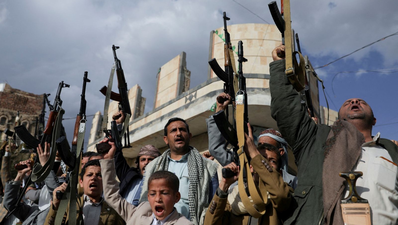 abd baskani trump husilere vur emri verdi CreXPfLZ