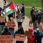 abdde filistin yanlisi ogrenci protestolari columbia universitesi sovlara katilan ogrencileri okuldan atti CfiuAaqm