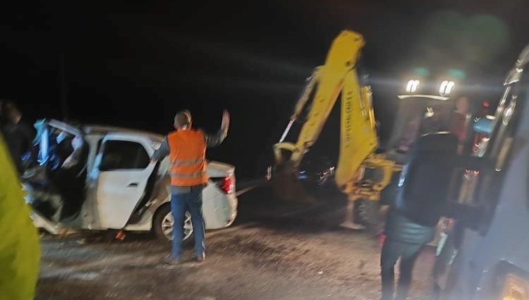 afyonkarahisarda feci kaza baba ve kizi hayatini yitirdi A2zHAmAW