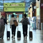 almanyada 24 saatlik havalimani grevi 3 bin 400 ucus iptal oldu VreUQkuW