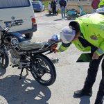 antalyada iki motosiklet carpisti 2 kisi yaralandi tMWRK5Ps