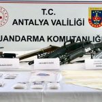 antalyada kabahat orgutu operasyonu 21 tutuklama dmTPyrBU