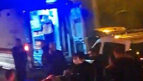 3. Kattan Düşüş: Genç Kurtuldu 71 apartmanin 3uncu katindan atlayan genc yaralandi XF42AH47