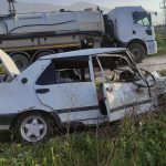 araba ile hafif ticari arac carpisti 5 yarali Fe9qV3tx