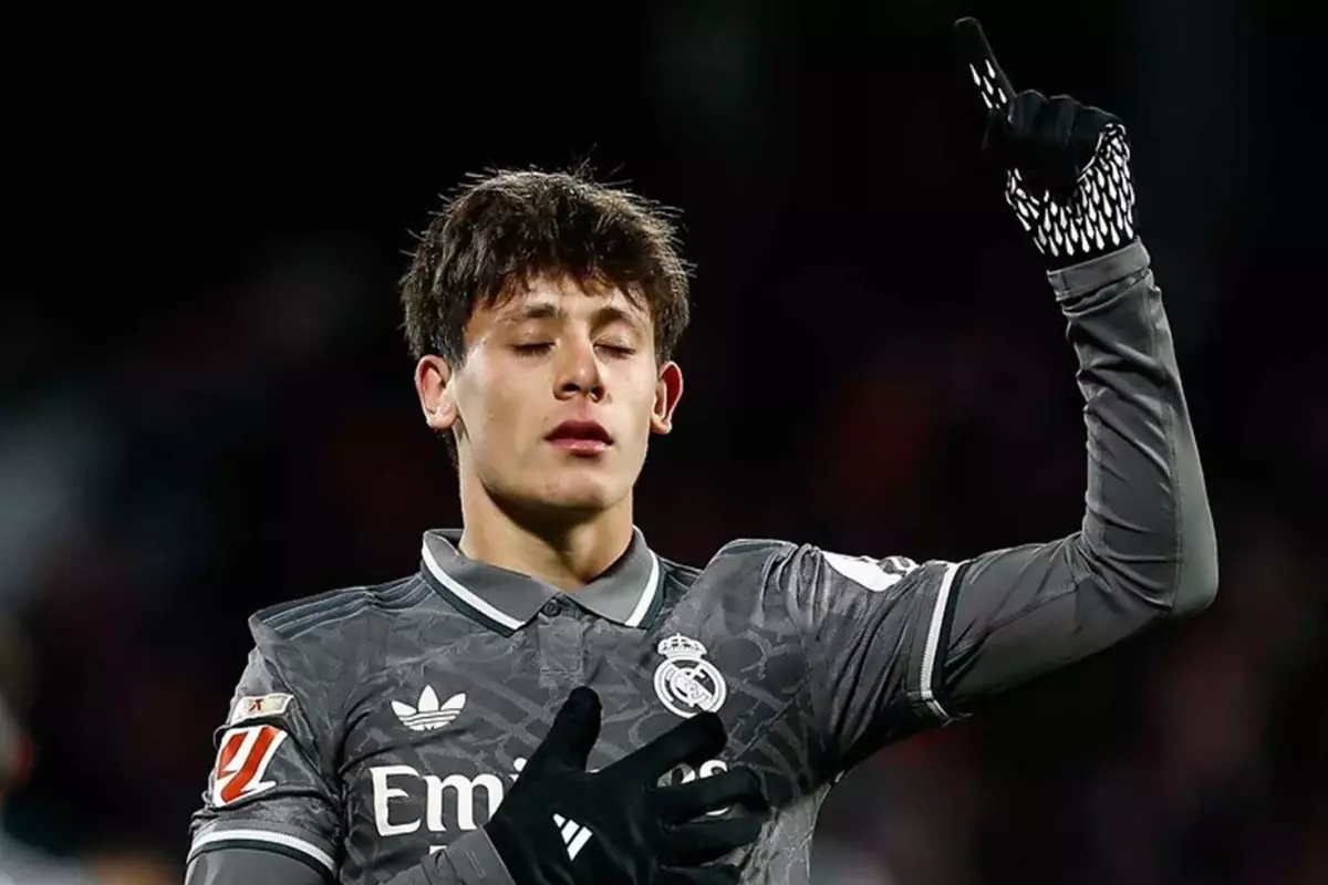 Arda Güler'in Rangers Maçı Esnasındaki Fenerbahçe Paylaşımı: Nostalji Mi, Destek Mi? 71 arda gulerden rangers maci sirasinda fenerbahce paylasimi qcGOTEke