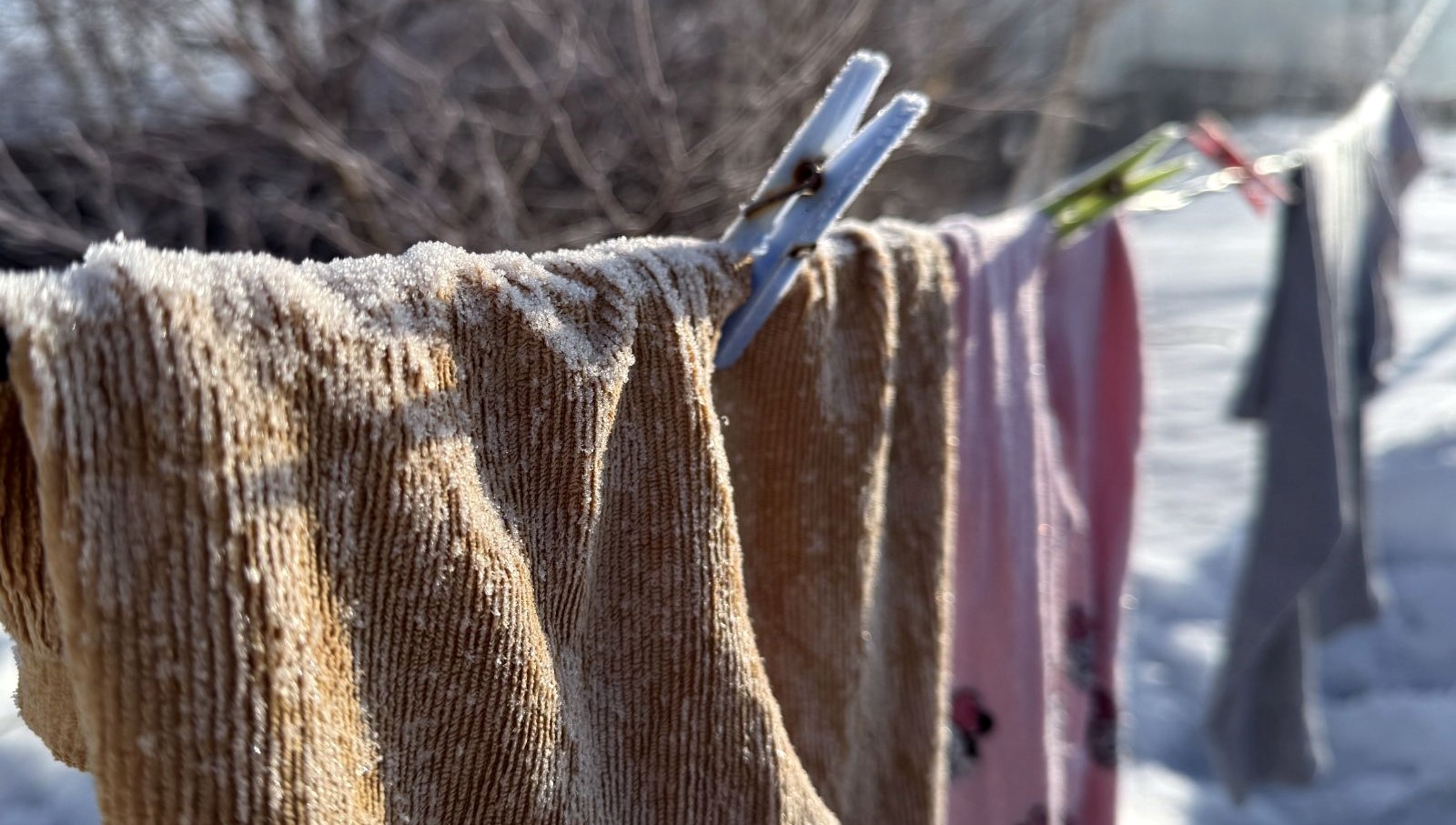 ardahanda termometreler hala sifirin altinda YuSPYLqy