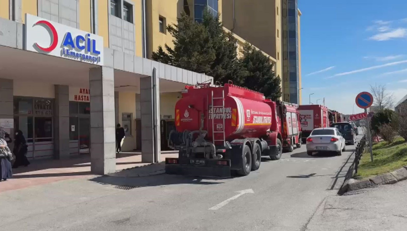 arnavutkoy devlet hastanesinde korkutan yangin mUXUuJzq