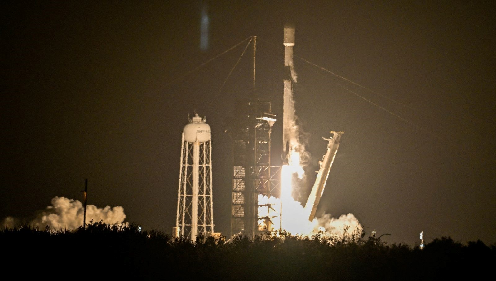 Ay'a İnsanlığın Sıfır Yerçekimli Sıçrayışı 71 aya tarihi inis ByeI1Ye9