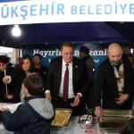 aydin buyuksehir belediyesinin iftar bulusmasi sokede gerceklesti HA2ZvUJu