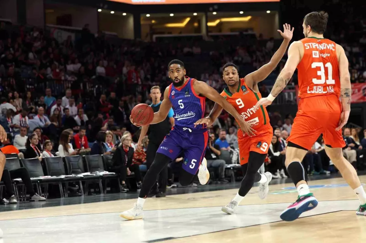 Bahçeşehir'in Yarı Final Bileti Cebinde! 69 bahcesehir yari finale yukseldi