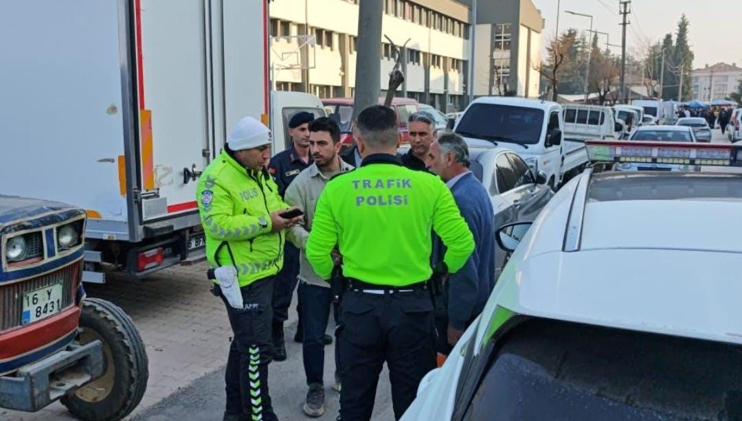 barismak istedigi esinisilahla kovaladi CyDK2F7j