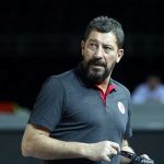 basketbol antrenoru ufuk sarica beynine pihti atmasi sonucu hastaneye kaldirildi fFfEkf9r