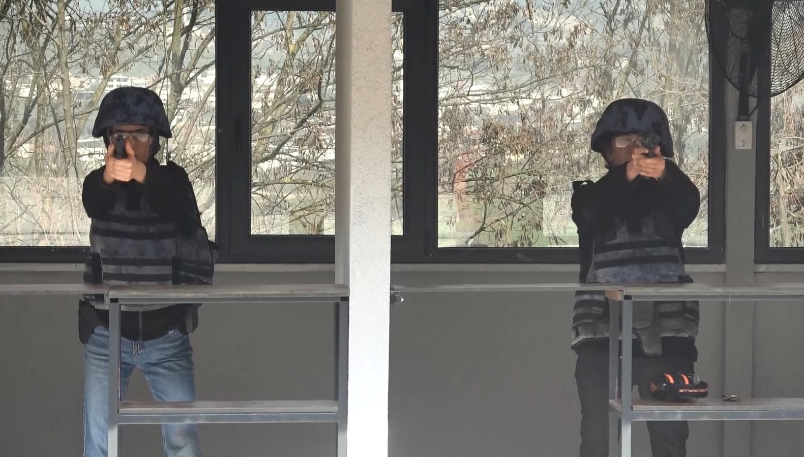 bayan polisler maksatlari tam isabetle vurdu