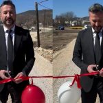 belediye baskani tek basina kopru acti E8IFJGcM