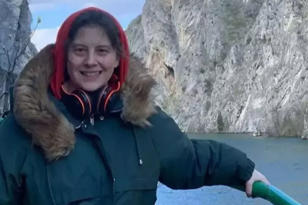 belgrad ormaninda kaybolduktan 4 gun sonra yarali olarak bulunup hastaneye kaldirilan ece gurel hayatini tTZiq4lH